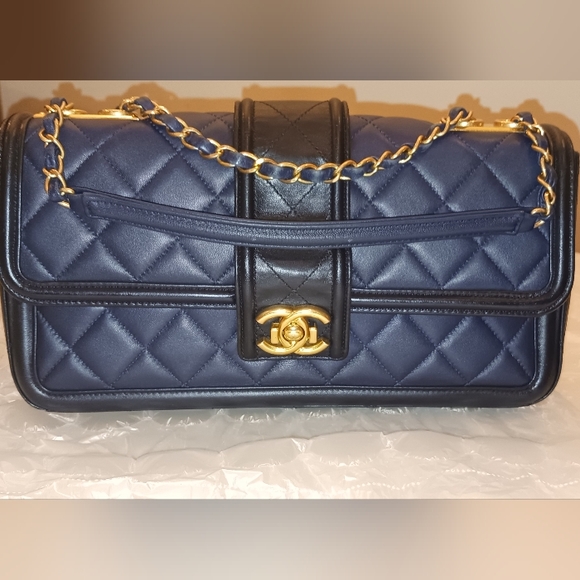CHANEL Elegant CC Navy & Black Quilted Lambskin Large Flap Bag - Picture 1 of 16